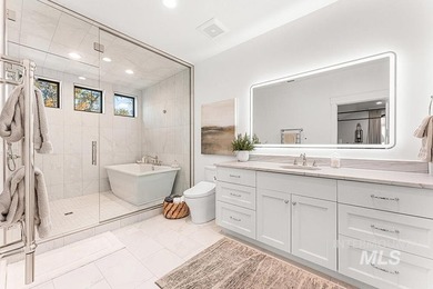 Among the most irreplaceable residential offerings in the Valley - photo 36