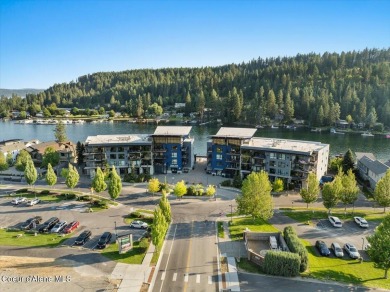 Lake Home For Sale in Coeur d Alene, Idaho