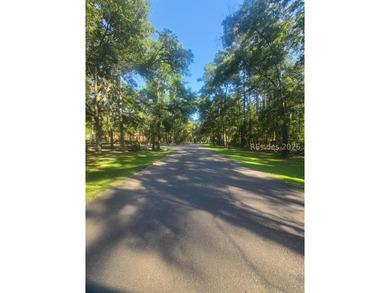 Build your Lowcountry retreat on this 0.98-acre homesite located - photo 1