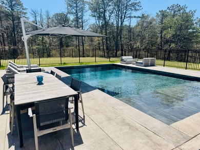 Set in The Promised Land-also known as Lazy Point-in Amagansett - photo 4