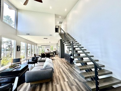 Completed in 2023, this Tennessee River Modern Masterpiece is - photo 20