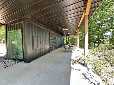 Completed in 2023, this Tennessee River Modern Masterpiece is - photo 30