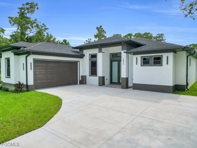 Lake Home For Sale in Fort Myers, Florida