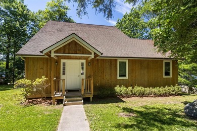 BOAT! SWIM! FISH! TENNIS! GOLF! Experience lakefront living at - photo 4