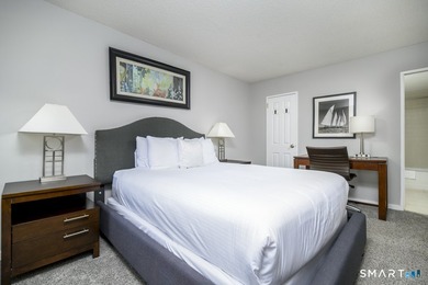 Stylish, impeccably maintained 1BR/1BA condo at The Biltmore - photo 12