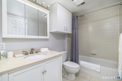 Stylish, impeccably maintained 1BR/1BA condo at The Biltmore - photo 13