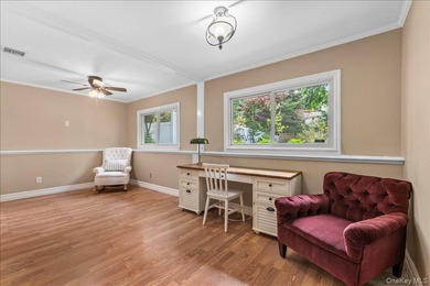 Welcome to 8 Walnut, a beautifully maintained 5-bedroom - photo 14