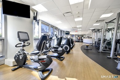Stylish, impeccably maintained 1BR/1BA condo at The Biltmore - photo 15