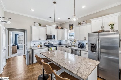 Welcome to 740 Hammett Pointe Court in Lyman, where peaceful - photo 16