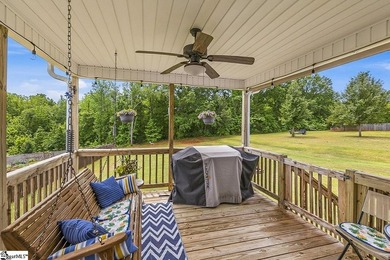 Welcome to 740 Hammett Pointe Court in Lyman, where peaceful - photo 30