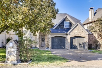 Cedar Creek Lake Home For Sale in Mabank Texas