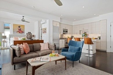 Rarely available, simple elegance in the heart of downtown Santa - photo 34