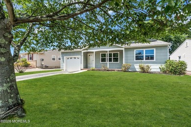 Beautifully renovated Yorkshire model with 1,360 sf and across - photo 35