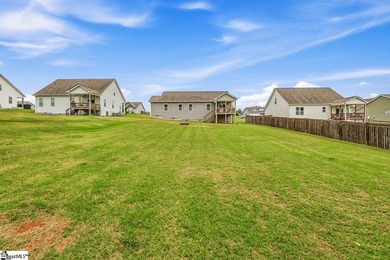 Welcome to 740 Hammett Pointe Court in Lyman, where peaceful - photo 36