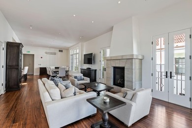 Rarely available, simple elegance in the heart of downtown Santa - photo 38