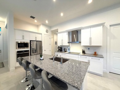 Better than new and vacant! Lightly lived in (approx. 8 months) - photo 9