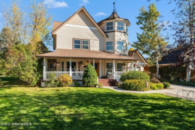 Lake Home For Sale in Sandpoint, Idaho