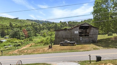 Vacant land on Cherokee Drive. Stick-built homes and double wide - photo 10
