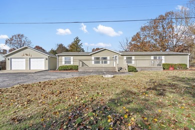 Lake Home For Sale in Kimberling City, Missouri