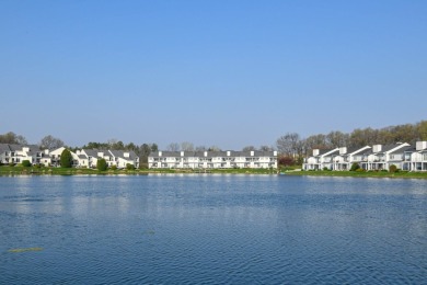 Lake Condo For Sale in Franklin, Wisconsin