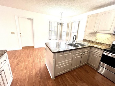 Beautiful Single-Family Home! Perfect for First-Time Buyers - photo 11