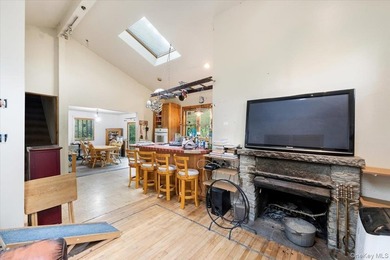 The best kept secret and best deal in Putnam Valley has - photo 15
