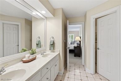 Set within Barrington's gated golf community, this distinguished - photo 27