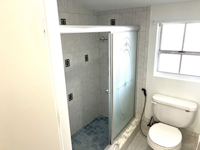 Beautiful Single-Family Home! Perfect for First-Time Buyers - photo 31