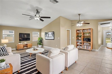 Welcome home to this light and bright, move-in ready gem - photo 10