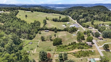 Land currently has barn on it and it is included in the sale - photo 4