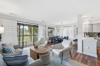 Fully renovated, 2 bed/2 bath Inverness Village Villa in - photo 1