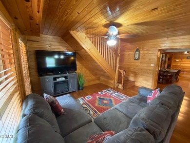 OWNER/AGENT FLAT LOT AROUND CABIN, NEW LAST, YEAR HVAC, WATER - photo 4
