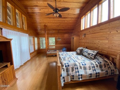 OWNER/AGENT FLAT LOT AROUND CABIN, NEW LAST, YEAR HVAC, WATER - photo 9
