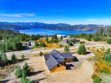 Coeur d Alene Lake Home For Sale in Harrison Idaho