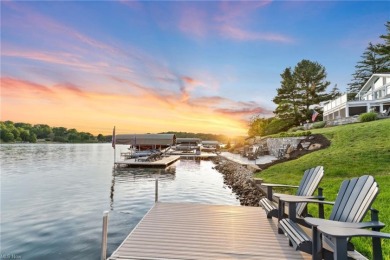 Beautiful Lake Front Home at Lake Mohawk! - photo 28