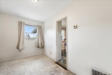 Set on a quiet cul-de-sac in one of the area's most convenient - photo 17