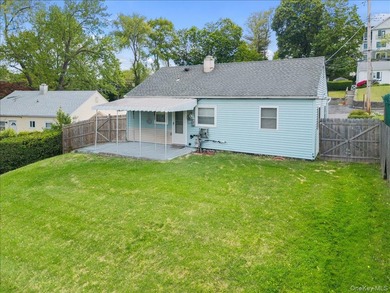 Set on a quiet cul-de-sac in one of the area's most convenient - photo 29