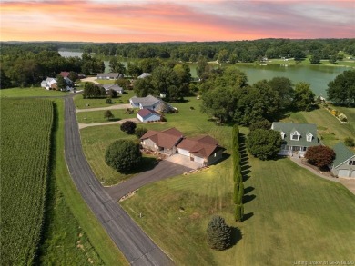 Boggs Lake Home For Sale in Loogootee Indiana