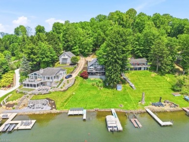 Beautiful Lake Front Home at Lake Mohawk! - photo 25