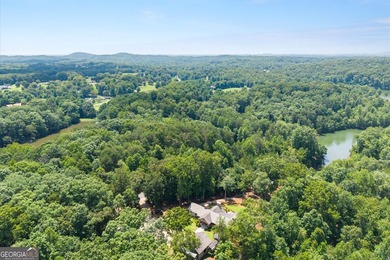 Welcome to 152 Mountain Streams Drive, an utterly enchanting - photo 4