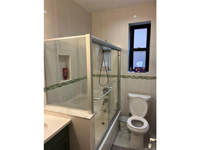Welcome to this renovated, pre-war impeccably maintained - photo 11