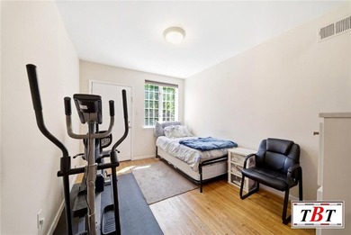 Welcome to 1555 East 13th Street! This colossal, impeccably - photo 13