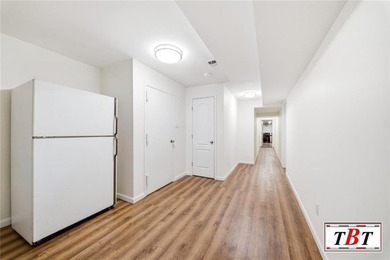 Welcome to 1555 East 13th Street! This colossal, impeccably - photo 15
