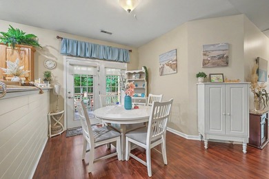 Welcome to this well-maintained single-story villa tucked away - photo 15