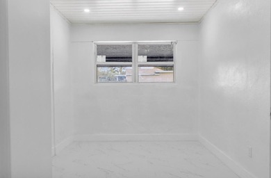 Priced to sell! Step into modern living with this freshly - photo 16