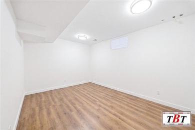 Welcome to 1555 East 13th Street! This colossal, impeccably - photo 18