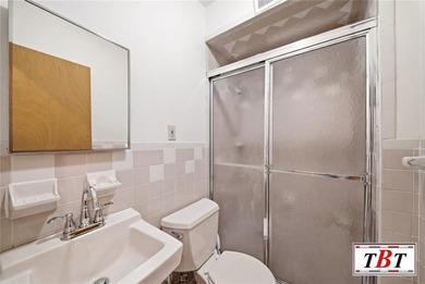 Welcome to 1555 East 13th Street! This colossal, impeccably - photo 19