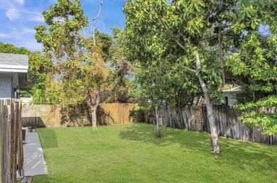Priced to sell! Step into modern living with this freshly - photo 26