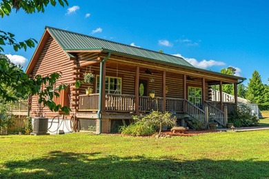This is a hard to find authentic custom log home 6 minutes to - photo 2