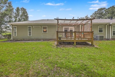 Welcome to this well-maintained single-story villa tucked away - photo 35